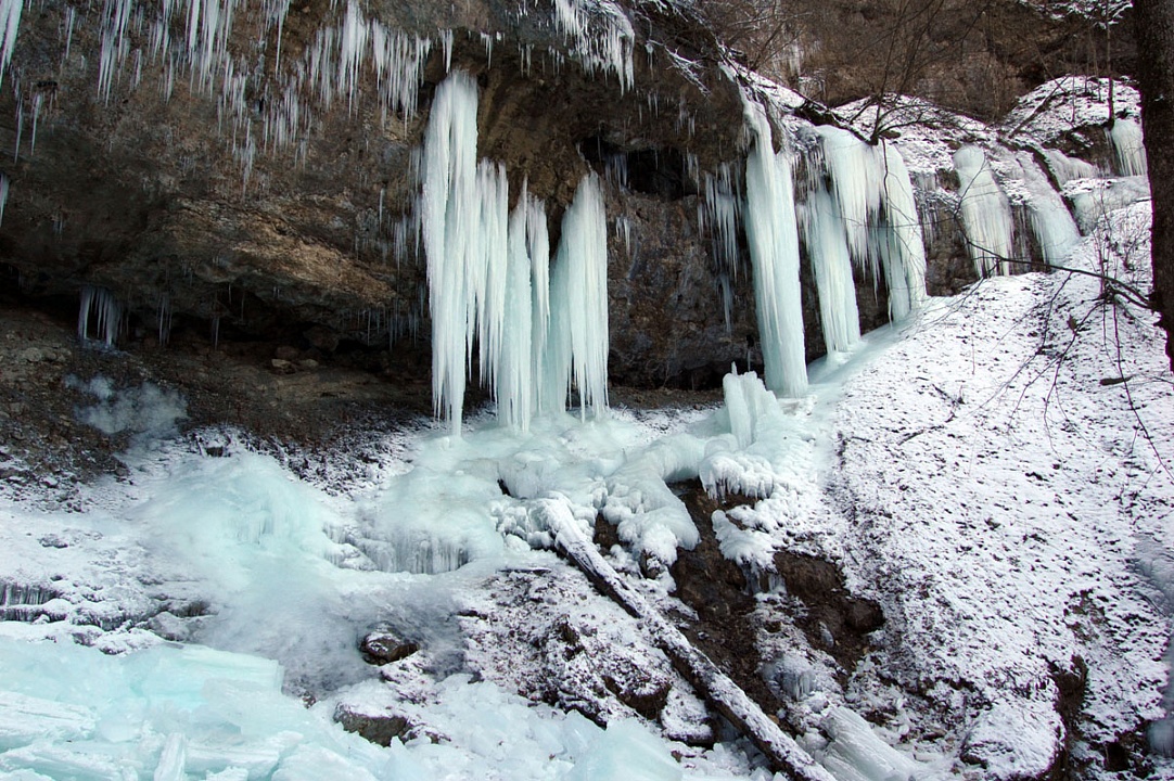 ВОДОПАД КЕСУХ