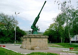 ПАМЯТНИК ЗЕНИТЧИКАМ